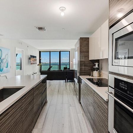 Luxury Stay In Edgewater Miami Exteriör bild