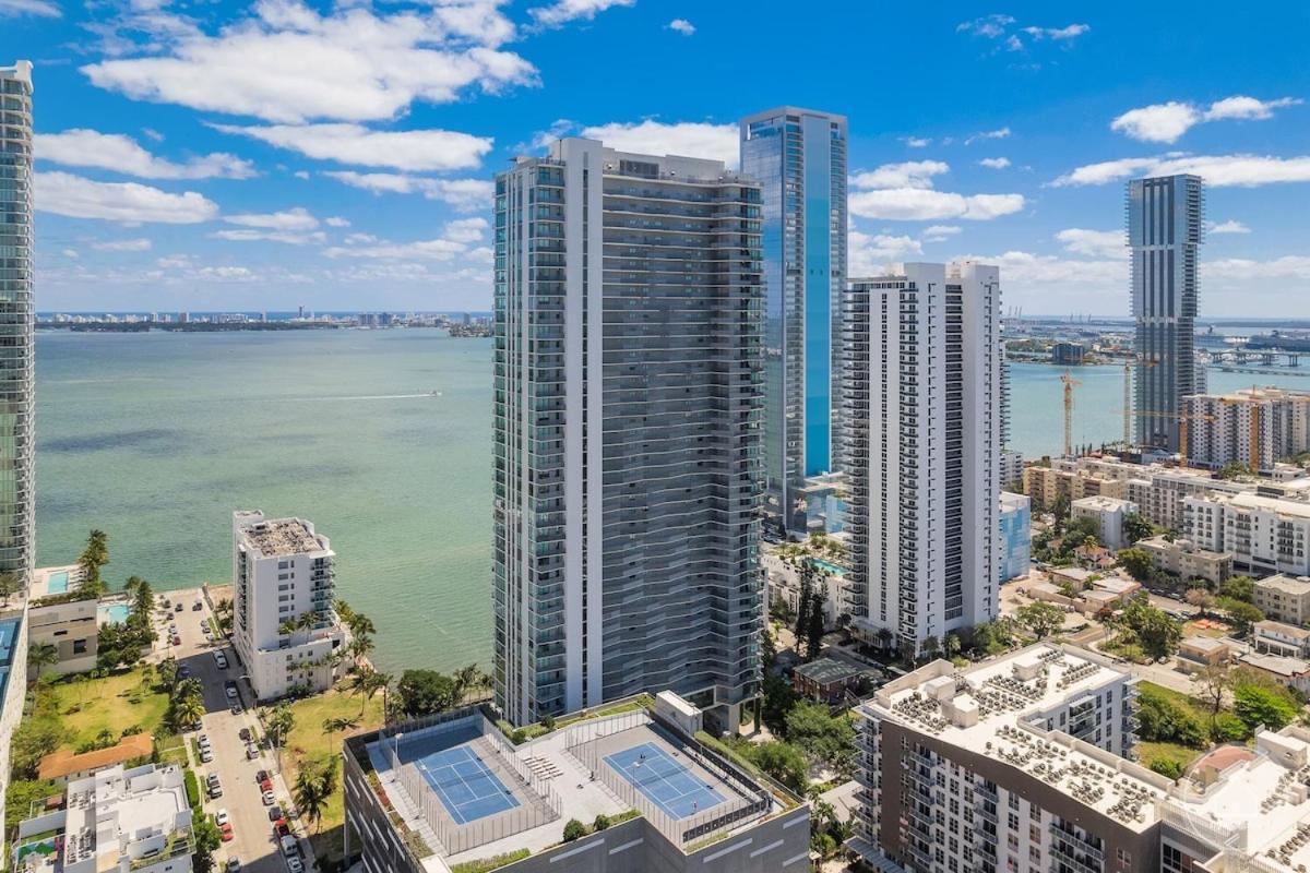 Luxury Stay In Edgewater Miami Exteriör bild