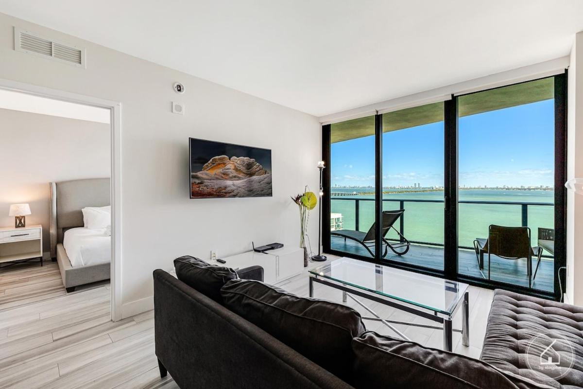 Luxury Stay In Edgewater Miami Exteriör bild