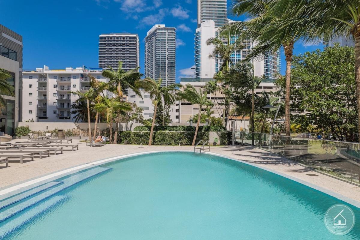 Luxury Stay In Edgewater Miami Exteriör bild